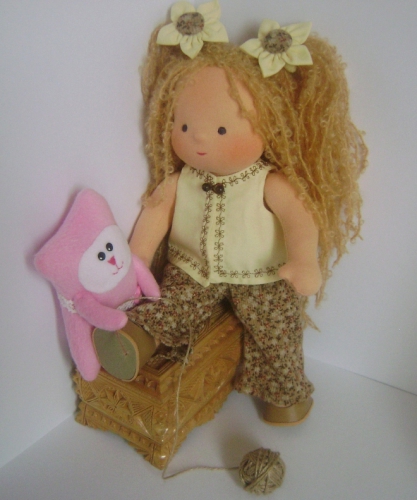 Любимая Орешка осени - кукла вальдорфская 30 см (на заказ)