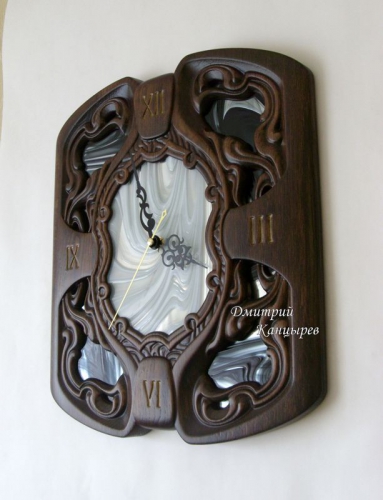 Часы настенные "Зеркало времени" резьба по дереву, с витражным стеклом