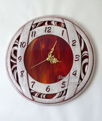 Часы настенные круглые из дерева с красным витражным стеклом, зеркальные